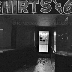 VN Blvd.-028-28 'Empty Shirts'