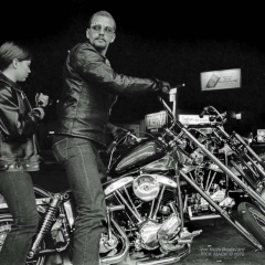 VN Blvd.-017-25 'Ready To Ride'